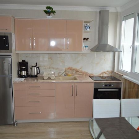 Siofok Ezuestpart Granada 2 Koezvetlen Vizparti Apartmanアパートメント エクステリア 写真