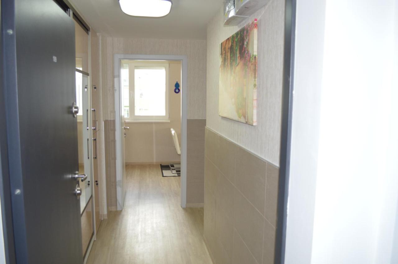 Siofok Ezuestpart Granada 2 Koezvetlen Vizparti Apartmanアパートメント エクステリア 写真